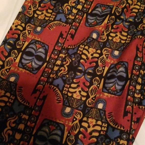 Lularoe leggings abstract horses TC - Picture 2 of 4